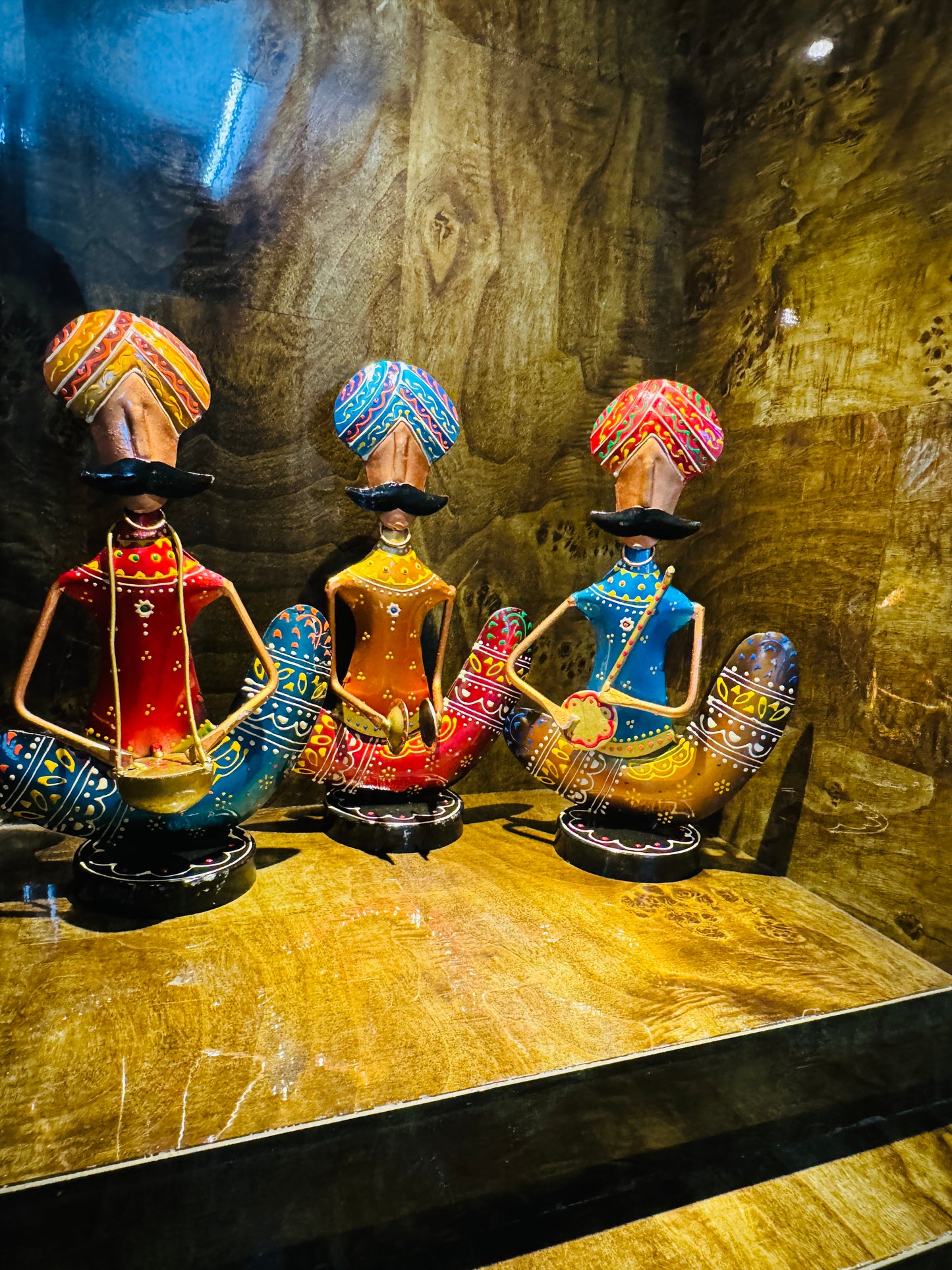 Handmade Indian Musician Figurines | Rajasthani Folk Art Metal Showpiece | Colorful Home Decor | Ethnic Tabletop Sculpture Gift
